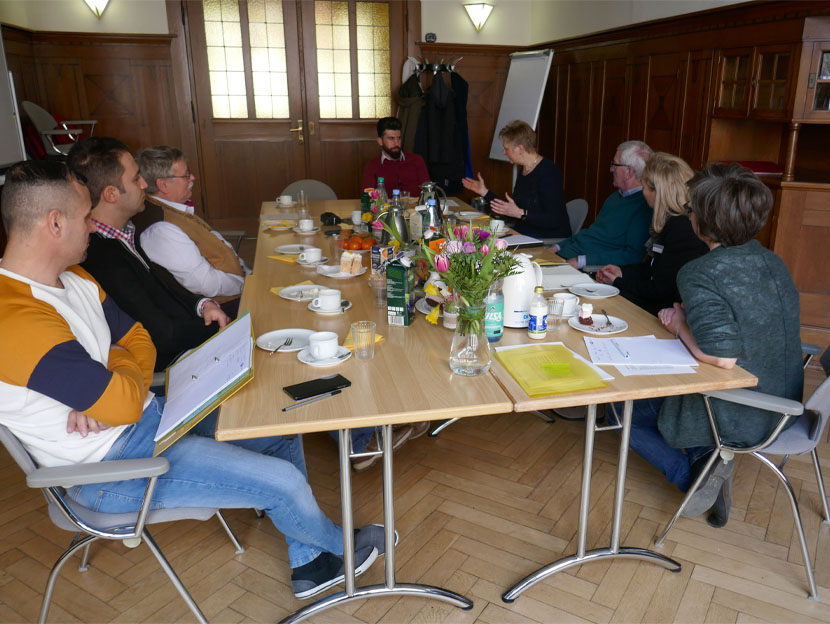 Newspaper & Web: social start-up breakfast in Husum